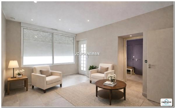 Maison d'Architecte à vendre ROYAN (17) Centre Ville - 200 m² Hab - 7 Pièces - 5 Chambres - Garage - Jardin