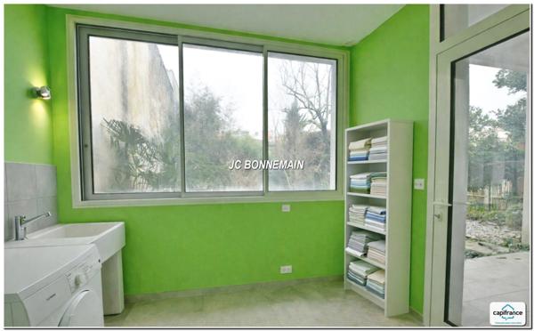 Maison d'Architecte à vendre ROYAN (17) Centre Ville - 200 m² Hab - 7 Pièces - 5 Chambres - Garage - Jardin