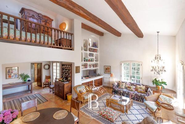 Mougins, Villa 4 Chambres -  225 m² à vendre