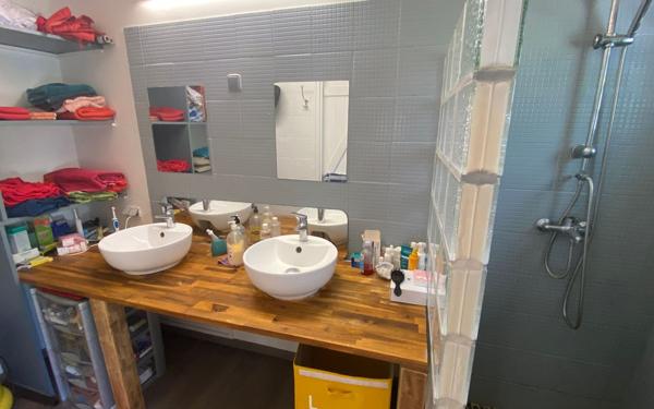 Maison à vendre    4 pièces • 66 m2 Le Diamant