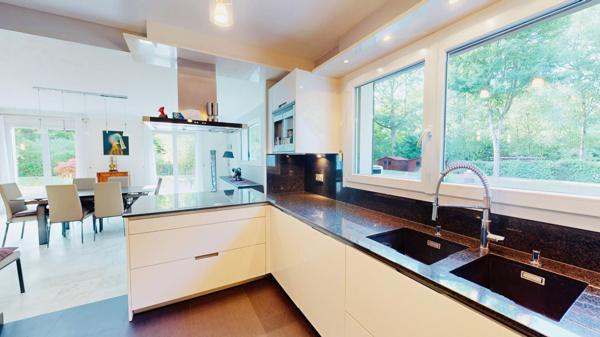 Maison Pomponne 8 pièce(s) 260 m2