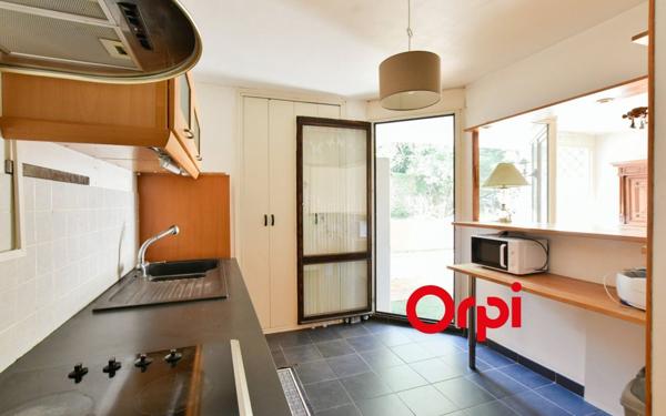 Appartement à vendre    2 pièces • 65,30 m2 Oullins