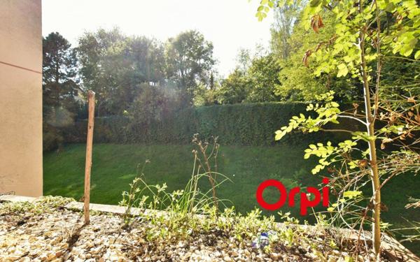 Appartement à vendre    2 pièces • 65,30 m2 Oullins