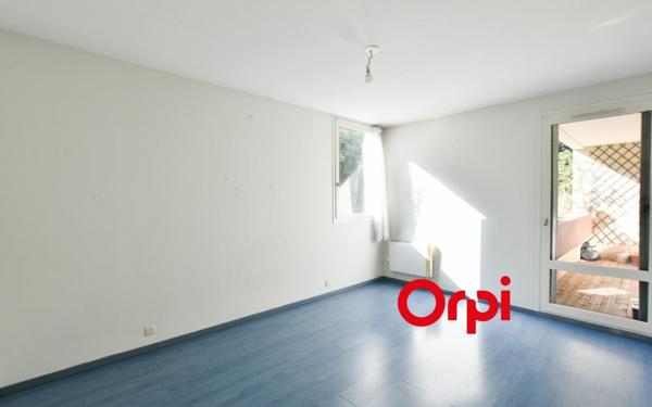 Appartement à vendre    2 pièces • 65,30 m2 Oullins