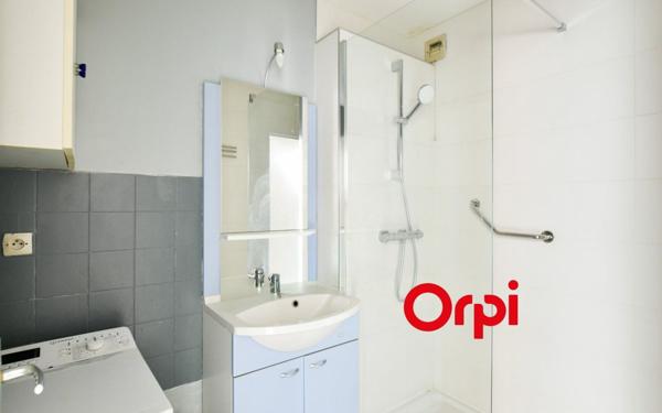 Appartement à vendre    2 pièces • 65,30 m2 Oullins