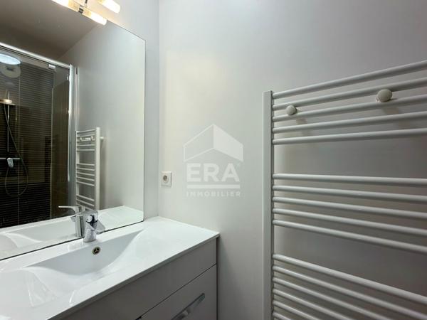 Centre-ville - Duplex dernier étage, terrasse 30 m², 2 parkings - Résidence 2013