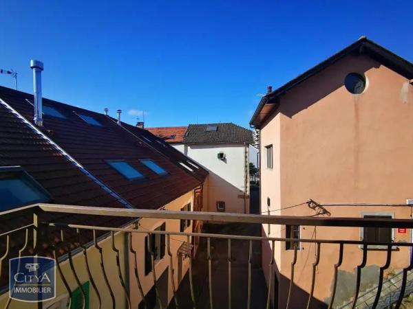 Appartement à louer 4 pièces 75.7m²