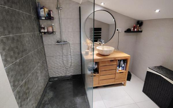 Appartement à vendre    4 pièces • 86,04 m2 Bourg-lès-Valence