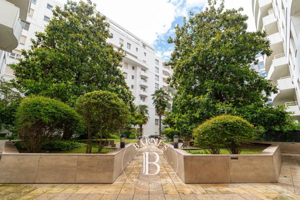 Levallois-Perret, Appartement 2 Chambres -  71 m² à vendre