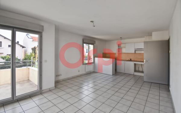 Appartement à louer    3 pièces •  Lyon 8