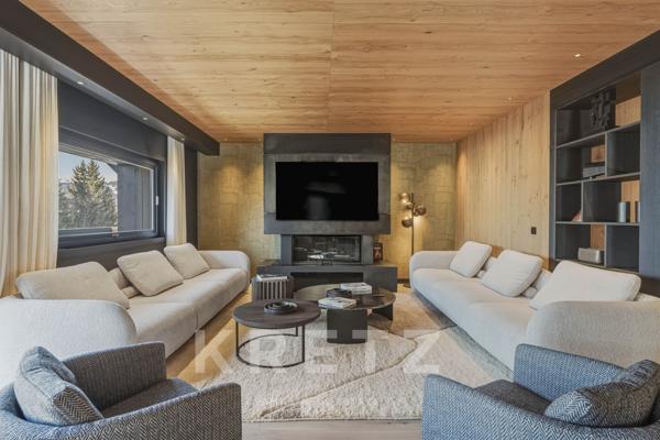 MEGEVE- MONT D'ARBOIS - Chalet d'exception 450 m2 signé Jacques le Même entièrement rénové