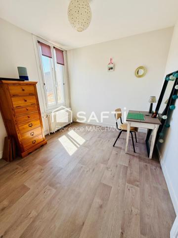 MAISON CENTRE VILLE 4 CH BUREAU  PATIO 15 m2 CAVE