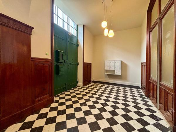 AGEN secteur Préfecture - Studio entièrement rénové de 23m²