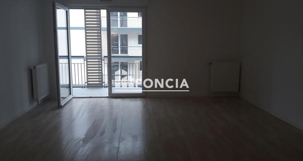 Location Appartement 3 pièces 71.23 m² - Arpajon 91290
