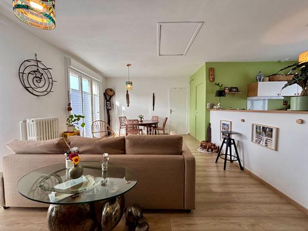 Maison idéalement située avec studio indépendant