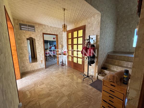 Maison 5 chambres Saint Nolff sud proche de Vannes sur 1500 m² de terrain, beau potentiel supplémentaire