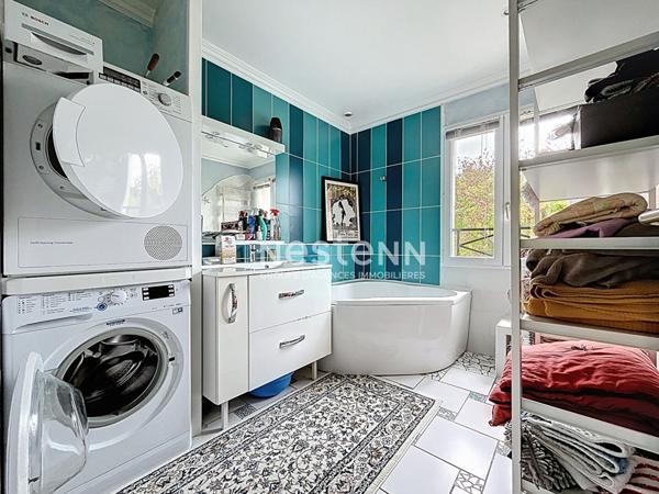 Maison à vendre sur la commune de L'Isle Adam - 5 chambres 7 pièce(s) 155.62 m2