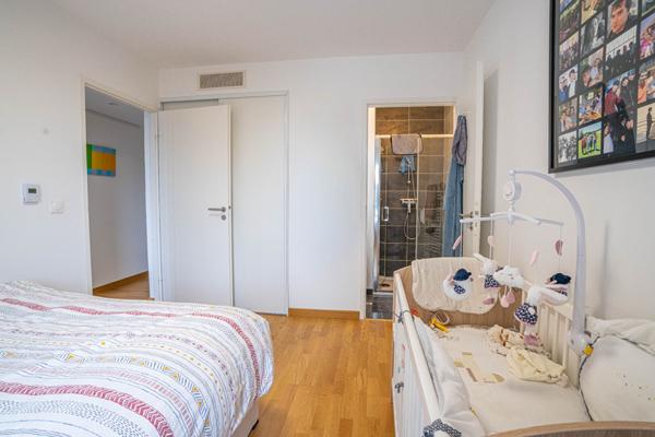 À vendre - Superbe appartement T4 contemporain avec vue montagnes - Annecy - Cave et garage possible