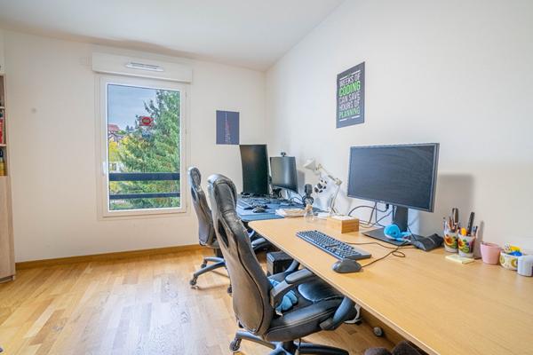 À vendre - Superbe appartement T4 contemporain avec vue montagnes - Annecy - Cave et garage possible