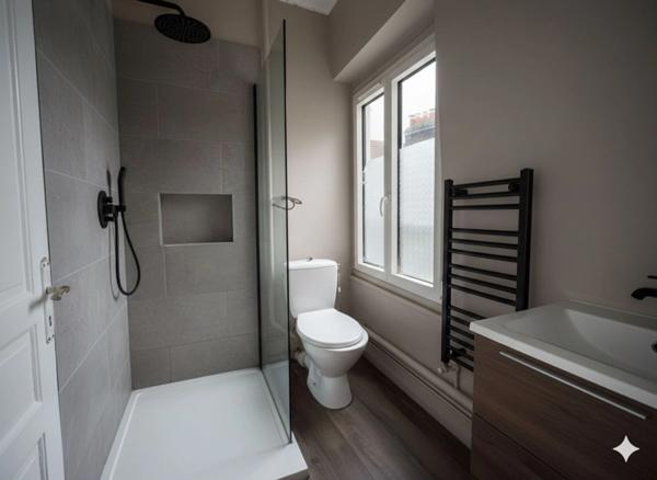 appt T2 neuf entièrement rénové & meublé, (offre clés en main) à vendre ROUEN droite, surface hab. 33 m2.