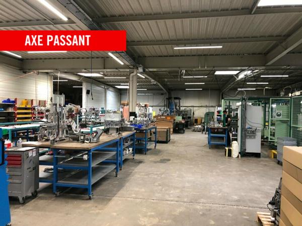 Local d'activites 1970 m² à louer BRECE (réf : 35.6906)