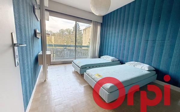 Appartement à vendre    4 pièces • 90,89 m2 Châtenay-Malabry