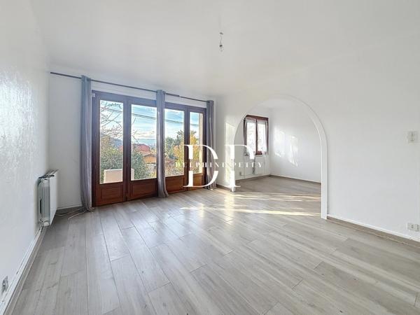 Maison à vendre 4 pièces, terrain de 1300 m2 environ VETRAZ MONTHOUX (74)