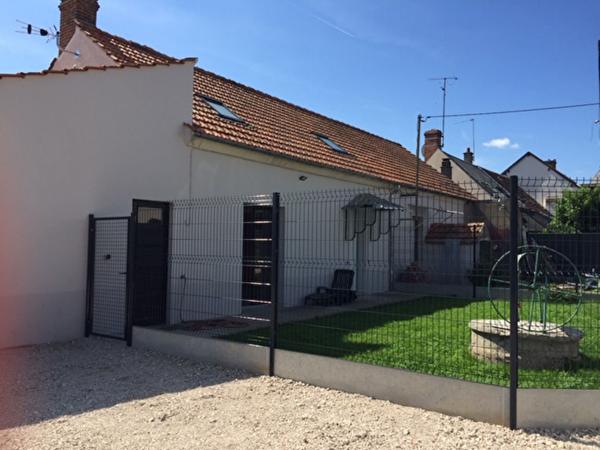Maison Sandillon 4 pièce(s)