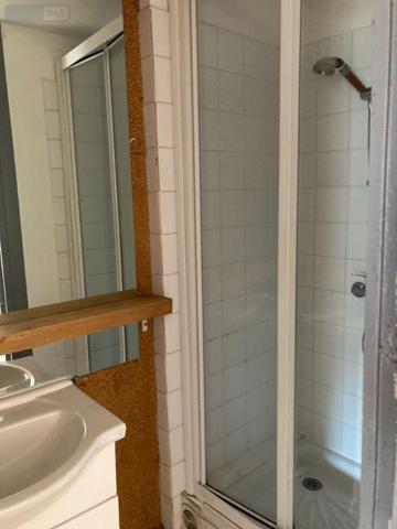 Appartement à vendre à Bordeaux en Gironde (33000), ref : 026/1005T2bis rue   
Saint Bruno