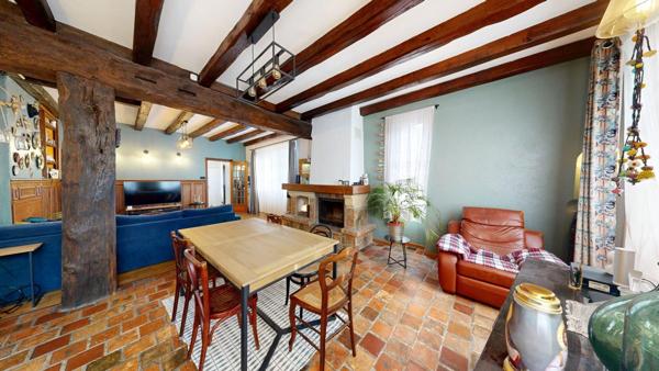 EN EXCLUSIVITÉ L'ADRESSE ? VAURÉAL VILLAGE