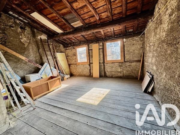 Maison à vendre 4 pièces 77 m² Thiers