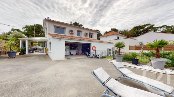 Maison à vendre  8 pièces - 143,33 m2 LA TRANCHE SUR MER - 85