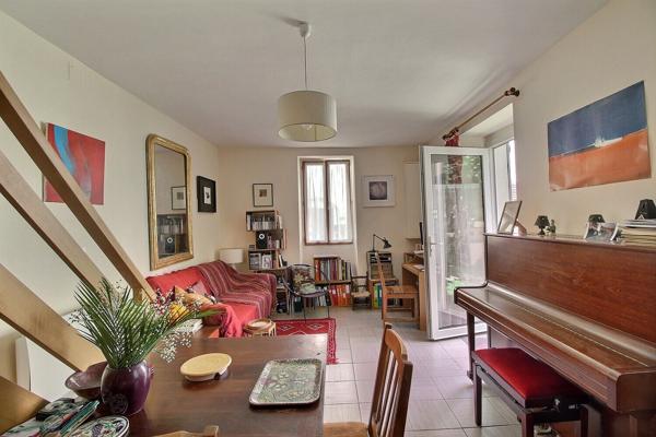 Charmante maison de ville de 3 pièces à vendre à Massy - Vieux Massy, proche gare  RER B et C et commodités
