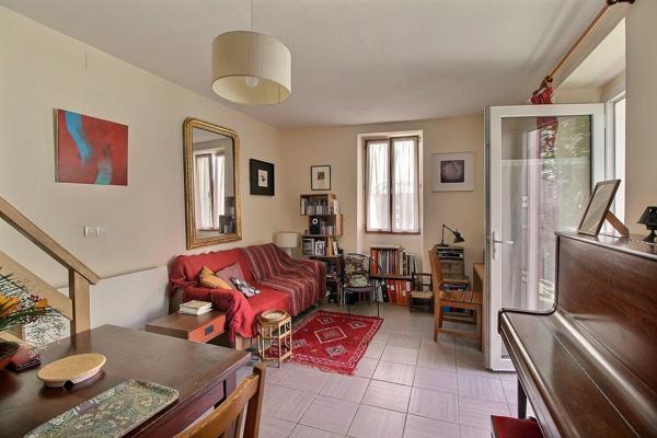 Charmante maison de ville de 3 pièces à vendre à Massy - Vieux Massy, proche gare  RER B et C et commodités