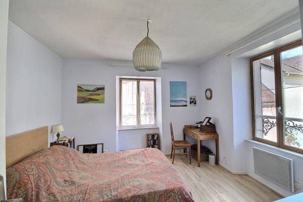 Charmante maison de ville de 3 pièces à vendre à Massy - Vieux Massy, proche gare  RER B et C et commodités