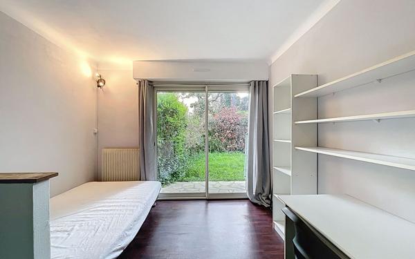 Appartement à louer    1 pièce •  Pau