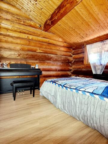 Maison chaleureuse en bois de style canadien