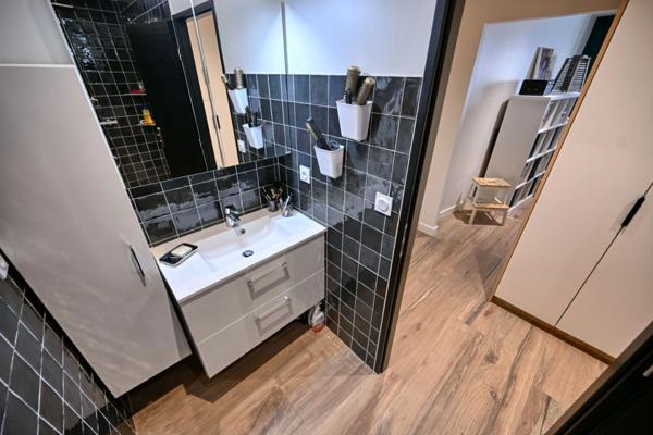 Ensemble Immobilier composé de 3 appartements à ST MARTIN EN HAUT