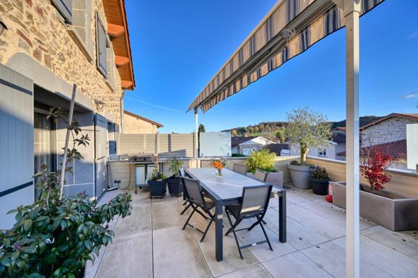 Ensemble Immobilier composé de 3 appartements à ST MARTIN EN HAUT