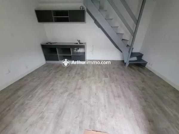 Location Appartement 2 pièces 29 m2 à Saint-Jean-d'Angély