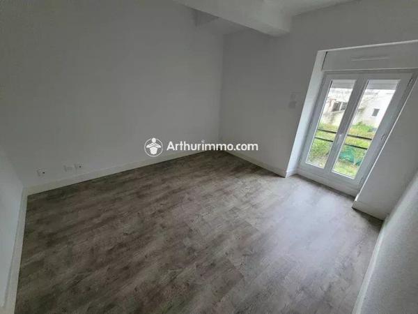 Location Appartement 2 pièces 29 m2 à Saint-Jean-d'Angély