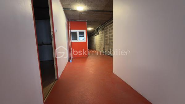 Local d'activités de 290 m²