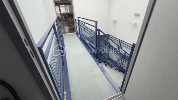 Local d'activités de 290 m²