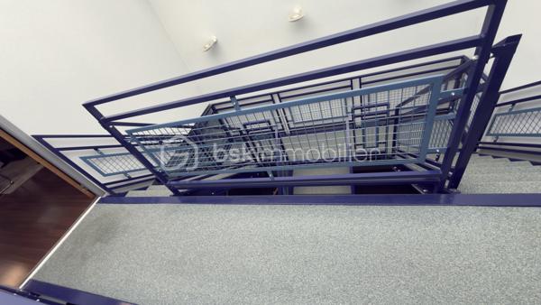 Local d'activités de 290 m²