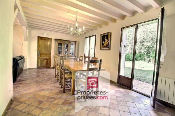 A 1h de PARIS - Secteur recherché - Maison de 130 m2 - 4 CHAMBRES - GARAGE - TERRAIN 2088  m2