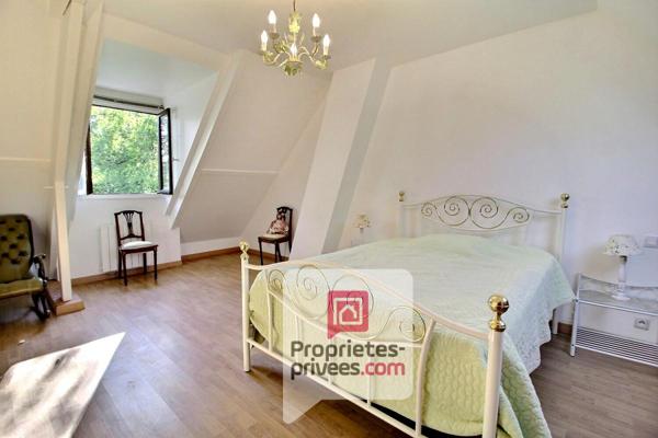 A 1h de PARIS - Secteur recherché - Maison de 130 m2 - 4 CHAMBRES - GARAGE - TERRAIN 2088  m2
