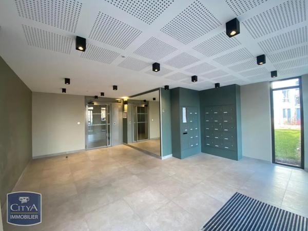 Appartement à louer 3 pièces 79.88m² Clermont-Ferrand (63000)