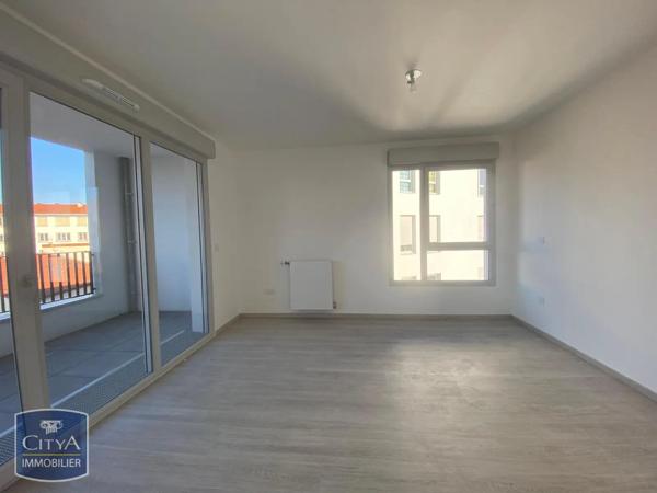 Appartement à louer 3 pièces 79.88m² Clermont-Ferrand (63000)