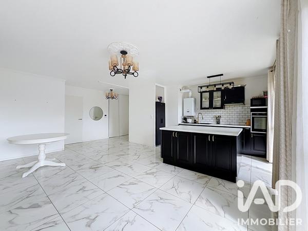Appartement à vendre 3 pièces 72,62 m² Magny-les-Hameaux