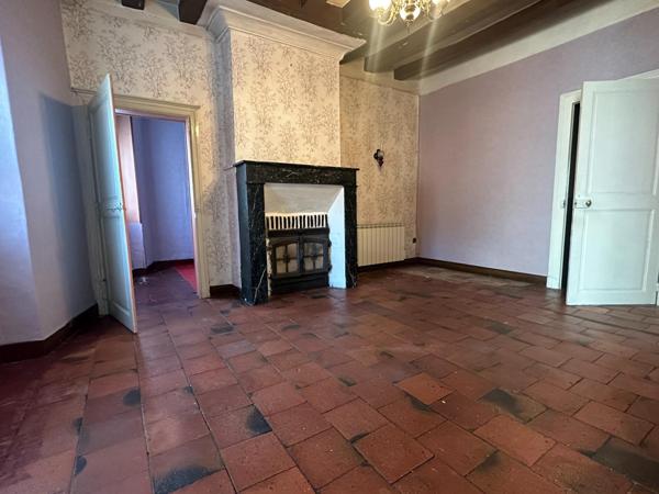 Maison à SAINT-MARS-D'OUTILLE, 72220 - 6 pièces 146m²